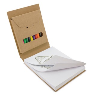 Libreta de cartón personalizable con dibujos y lapices de colores